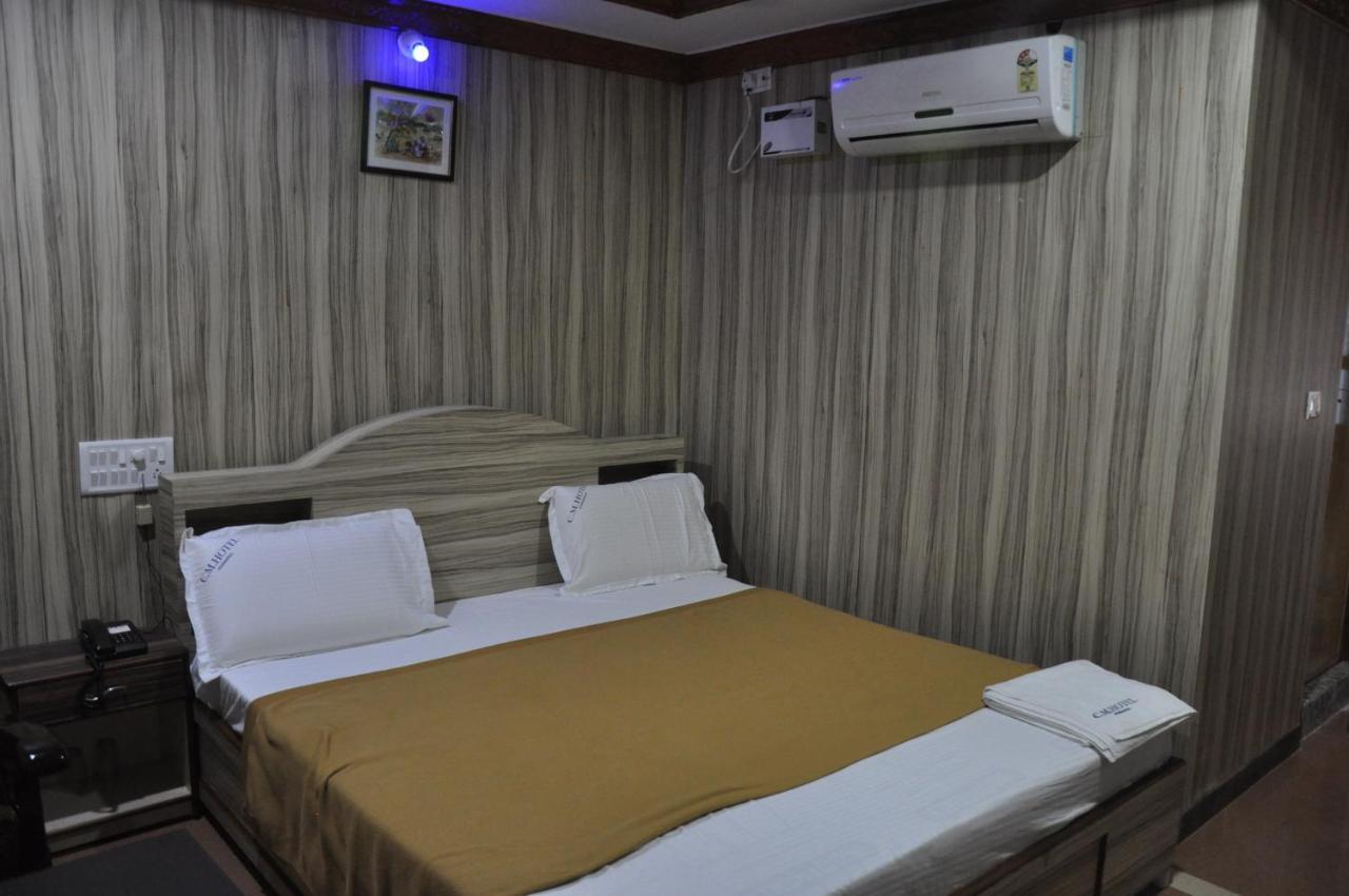C M Hotel Dharmapuri Zewnętrze zdjęcie
