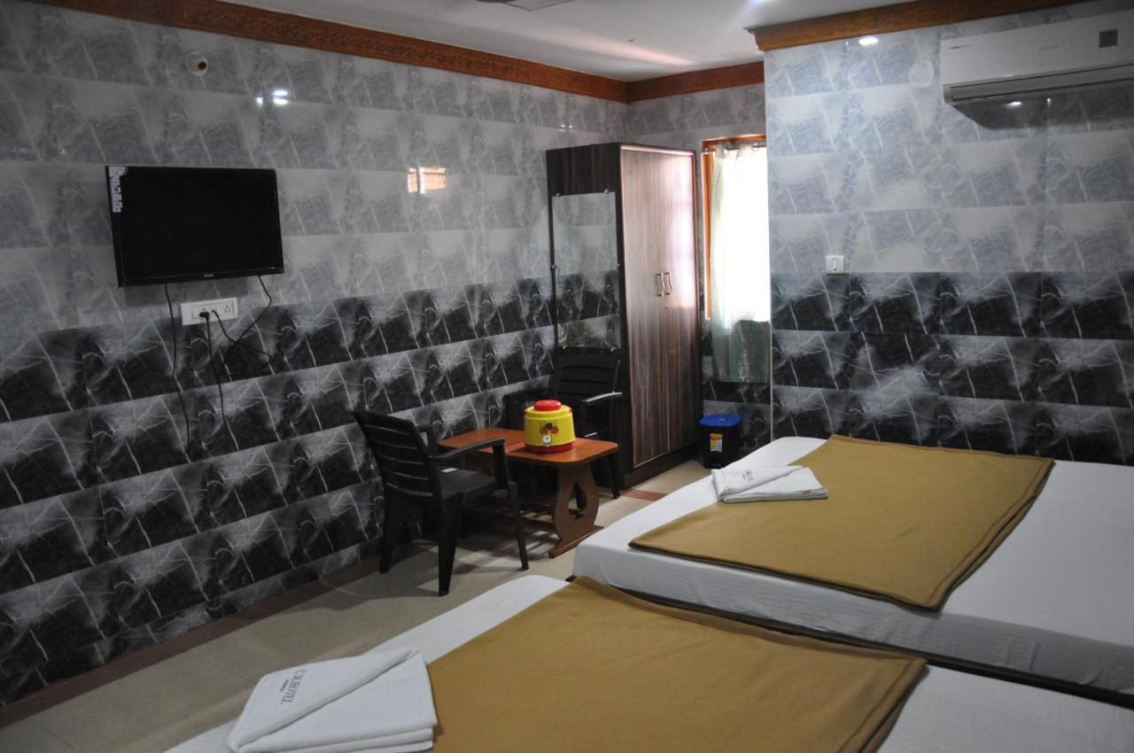C M Hotel Dharmapuri Zewnętrze zdjęcie